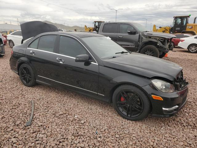 VIN WDDGF4HB1EA945346 2014 Mercedes-Benz C-Class, 250 no.4