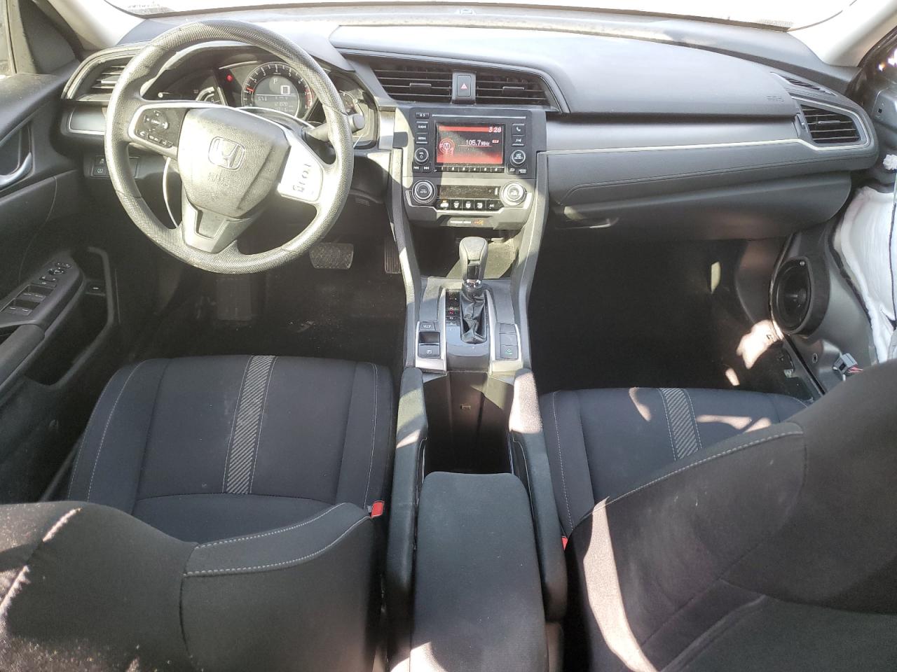 19XFC2F55HE081516 HONDA CIVIC 2017