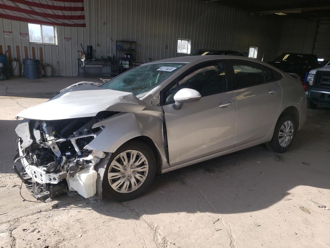 1G1BC5SM4K7136695 CHEVROLET CRUZE 2019