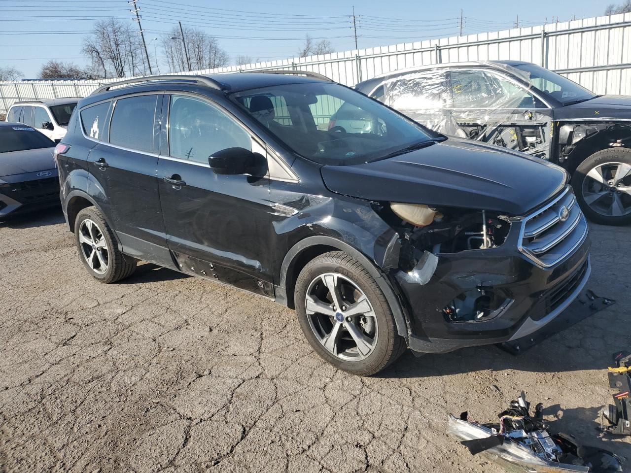 2017 Ford Escape Se vin: 1FMCU0G99HUE63938