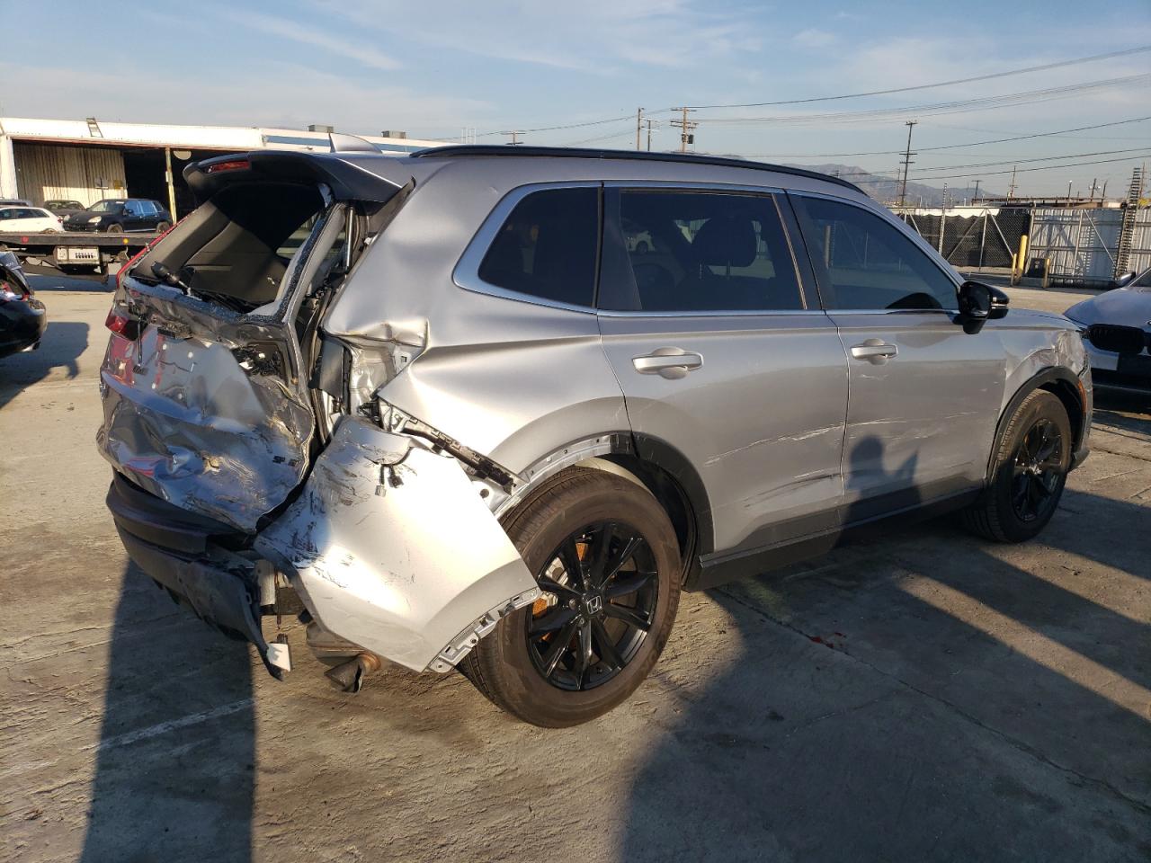 2HKRS5H53PH709534 HONDA CRV 2023