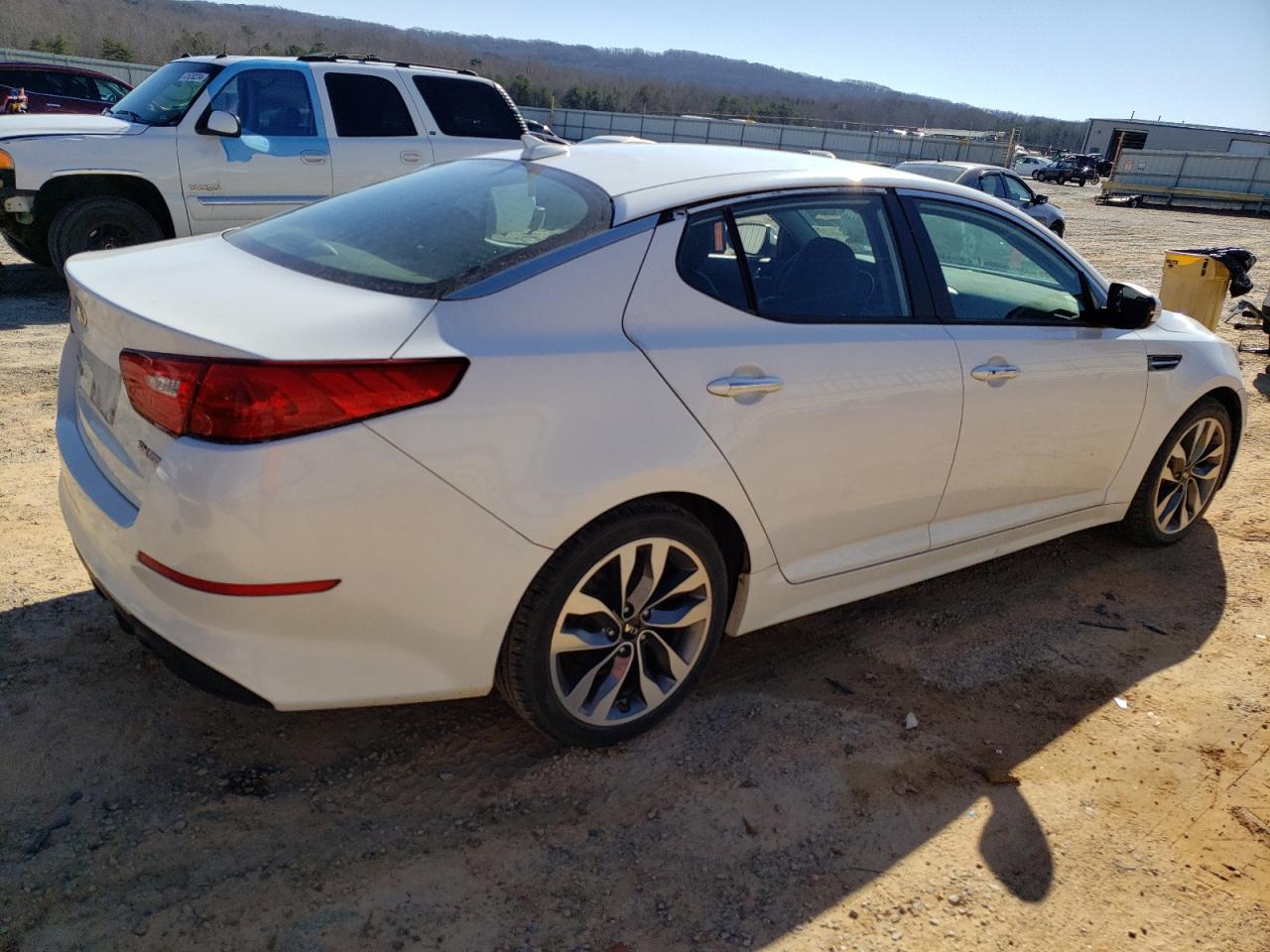 5XXGR4A75FG512285 2015 Kia Optima Sx