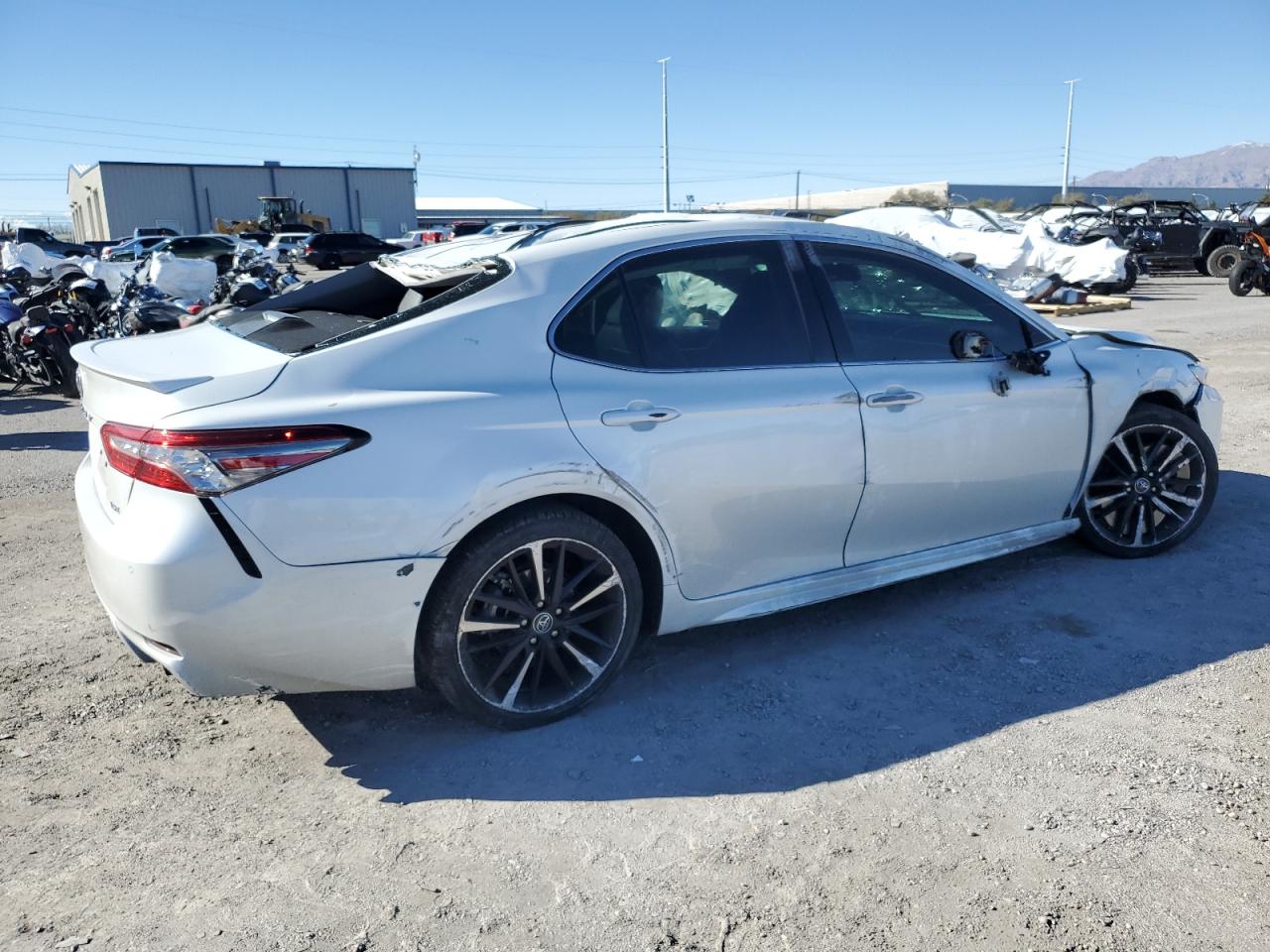 4T1B61HK6JU010041 TOYOTA CAMRY 2018