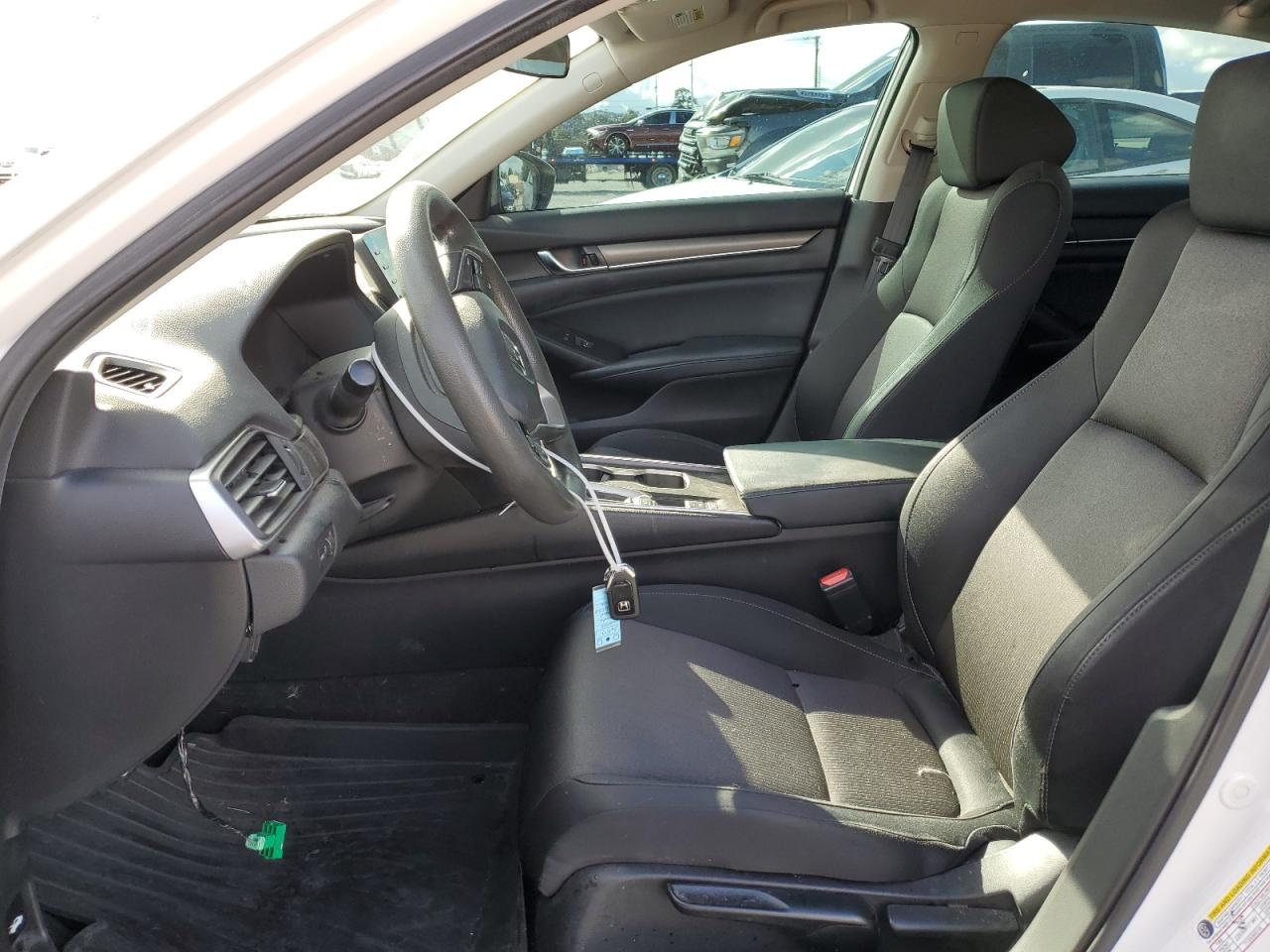 1HGCV1F17JA085730 HONDA ACCORD 2018
