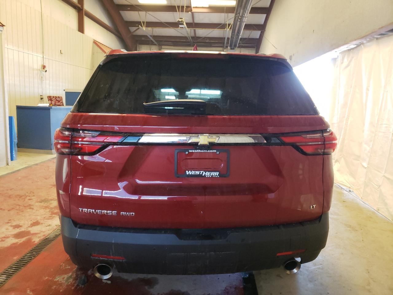 1GNEVHKW8NJ137493 CHEVROLET TRAVERSE 2022