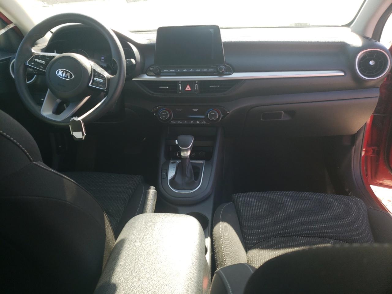 3KPF24AD0KE135678 2019 Kia Forte Fe