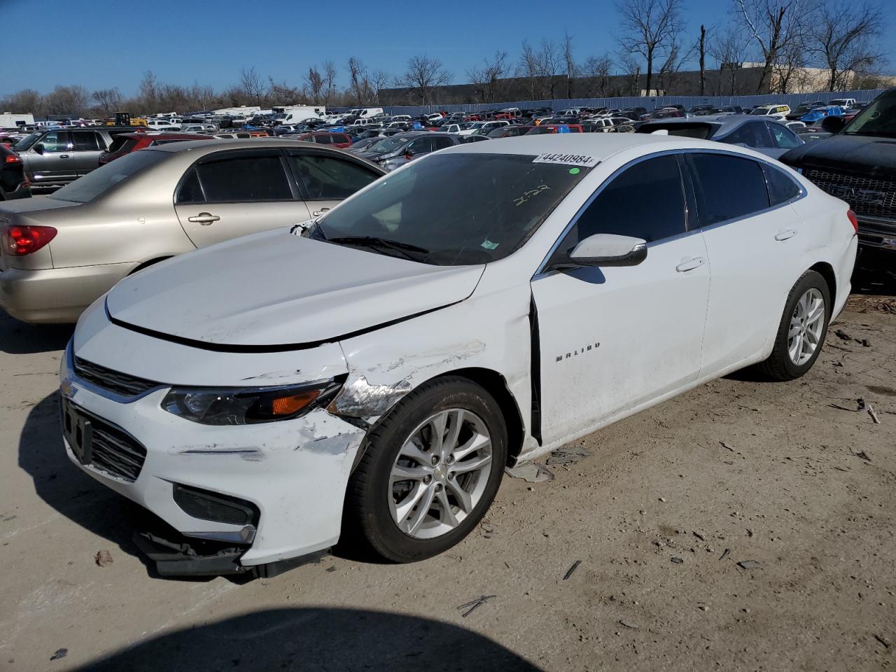 1G1ZD5ST5JF263074 CHEVROLET MALIBU 2018