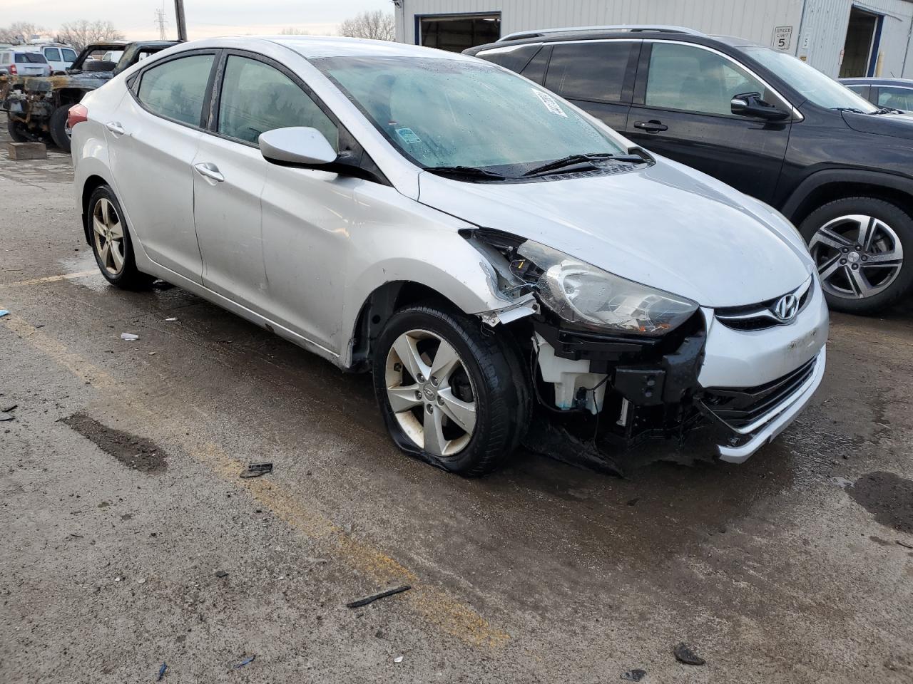 2013 Hyundai Elantra Gls vin: KMHDH4AE0DU607859