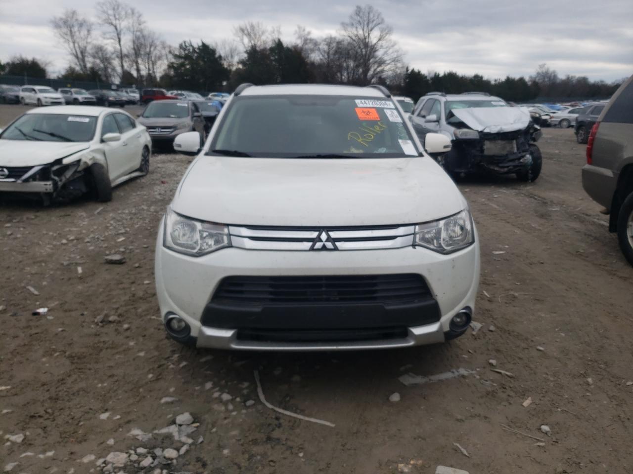 2015 Mitsubishi Outlander Se vin: JA4AD3A31FZ009601