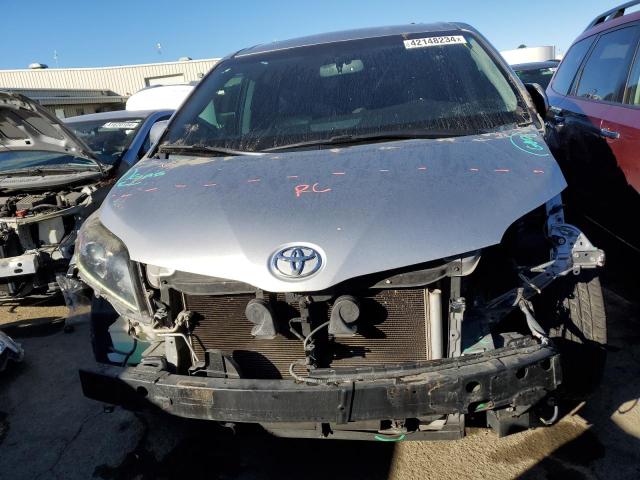 5TDXK3DC7FS562367 2015 TOYOTA SIENNA, photo no. 5