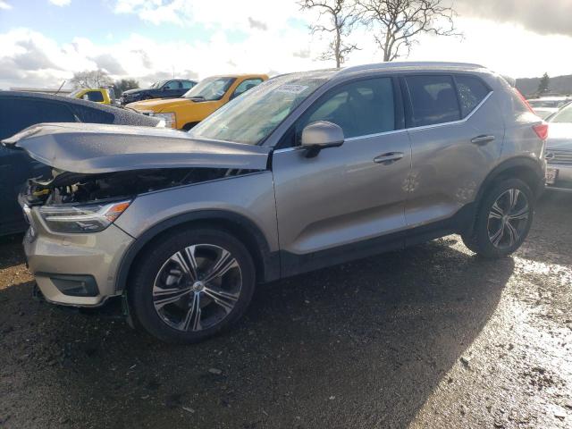 2020 Volvo XC40 