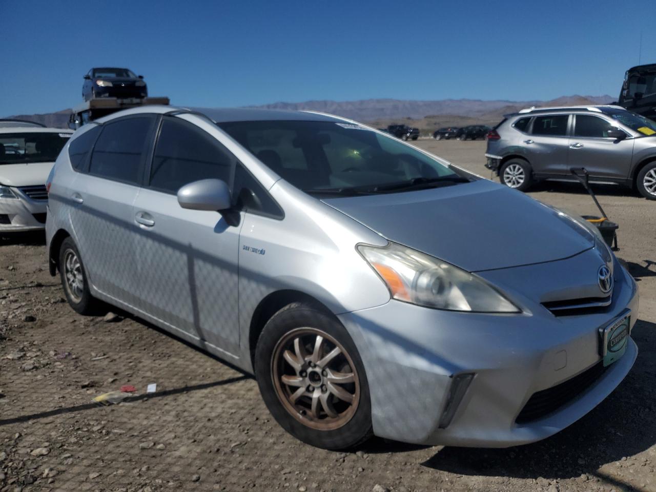 JTDZN3EU2D3240225 2013 Toyota Prius V