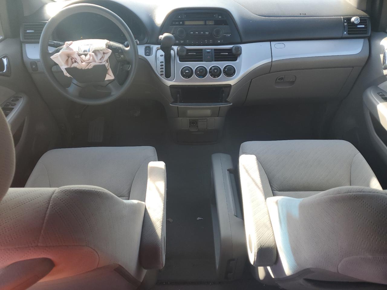 5FNRL3H29AB109212 2010 Honda Odyssey Lx