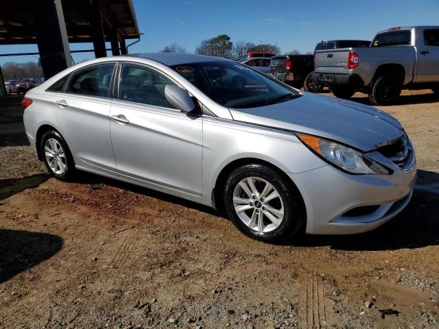 2012 Hyundai Sonata - Image 4