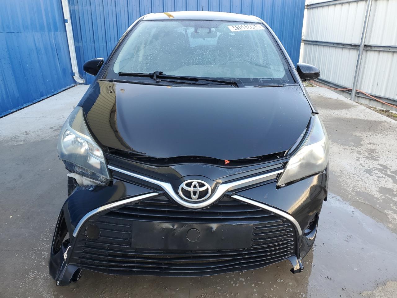 VNKKTUD34HA074563 2017 Toyota Yaris L