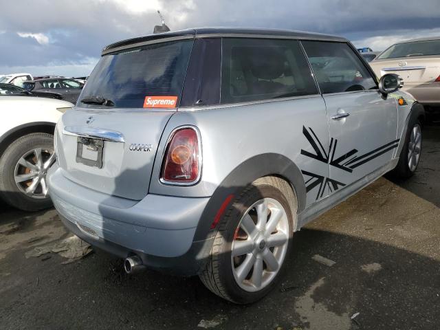 VIN 19XFB2F83DE262850 2010 MINI COOPER no.3