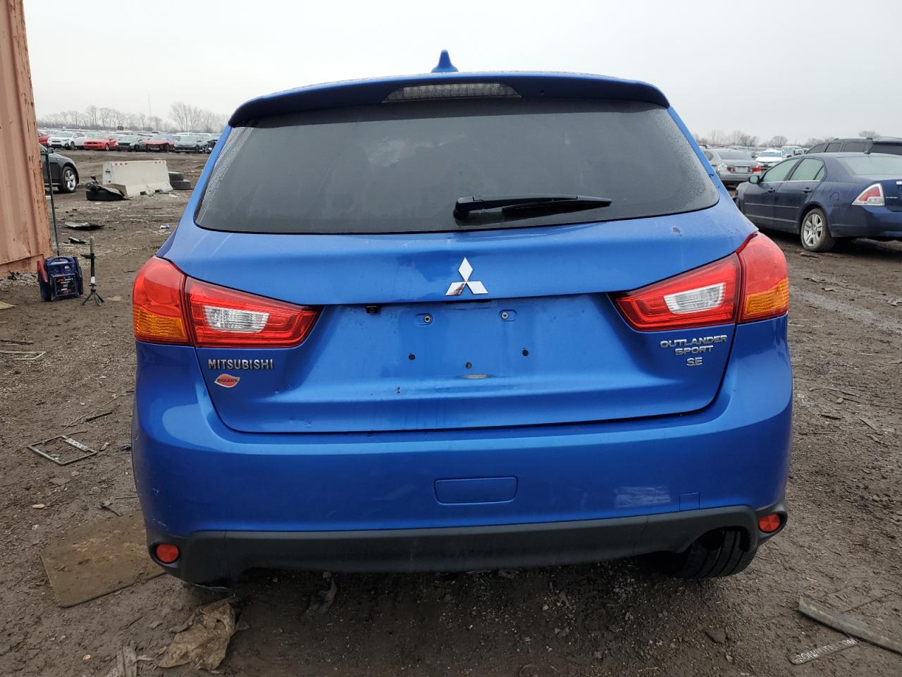 JA4AP3AW3HZ028204 2017 Mitsubishi Outlander Sport Es