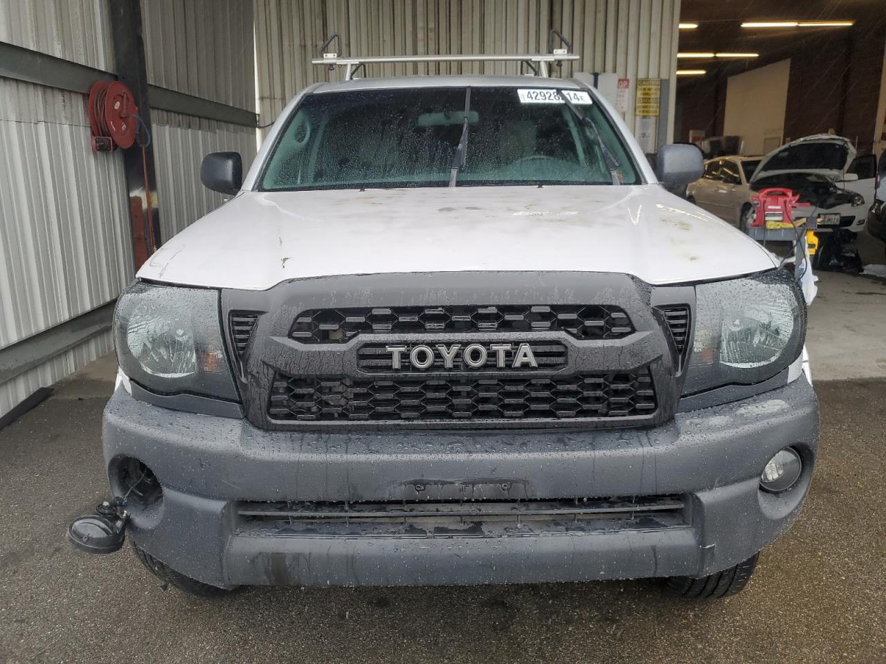 2T3W1RFV4MC135824 2021 Toyota Rav4 Xle