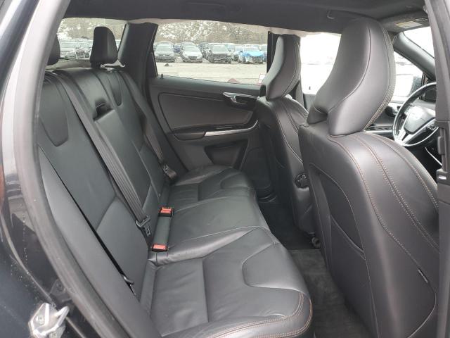 2015 VOLVO XC60 T6 PL - YV4902RM7F2637437