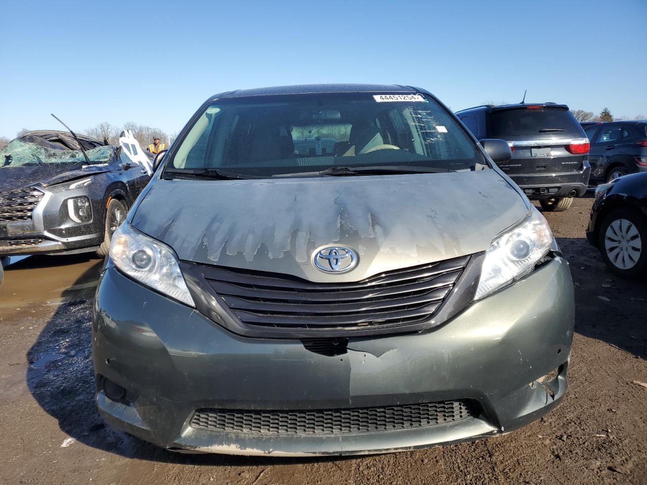 5TDZK3DCXES448158 2014 Toyota Sienna