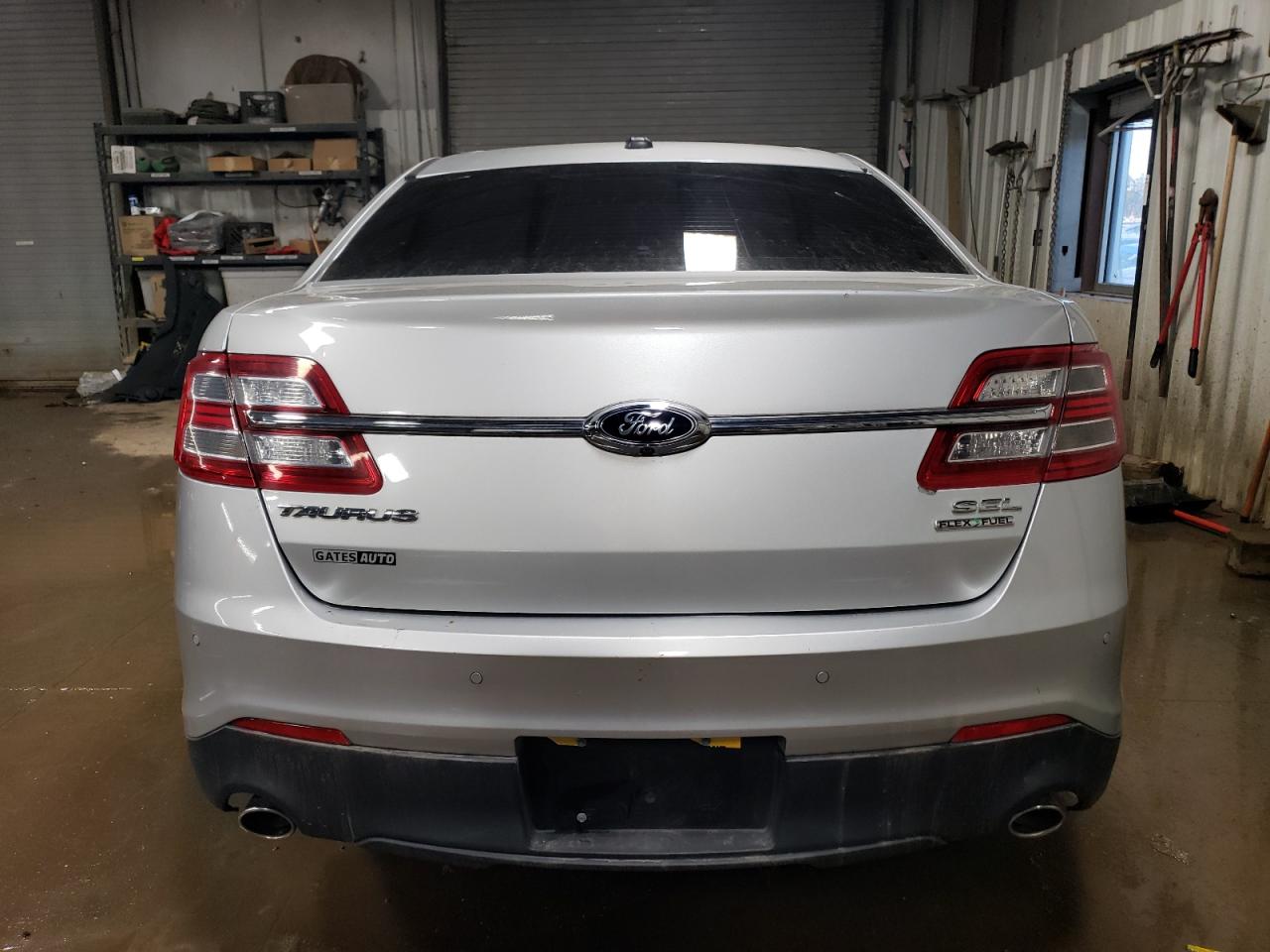 1FAHP2E86FG172192 2015 Ford Taurus Sel