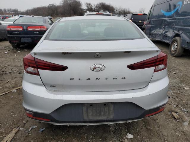 2019 HYUNDAI ELANTRA SE KMHD74LF5KU785997