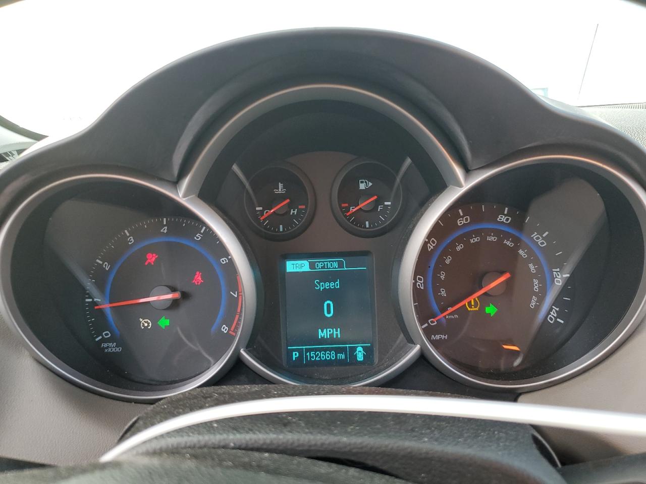 1G1PE5SB3G7106500 CHEVROLET CRUZE 2016