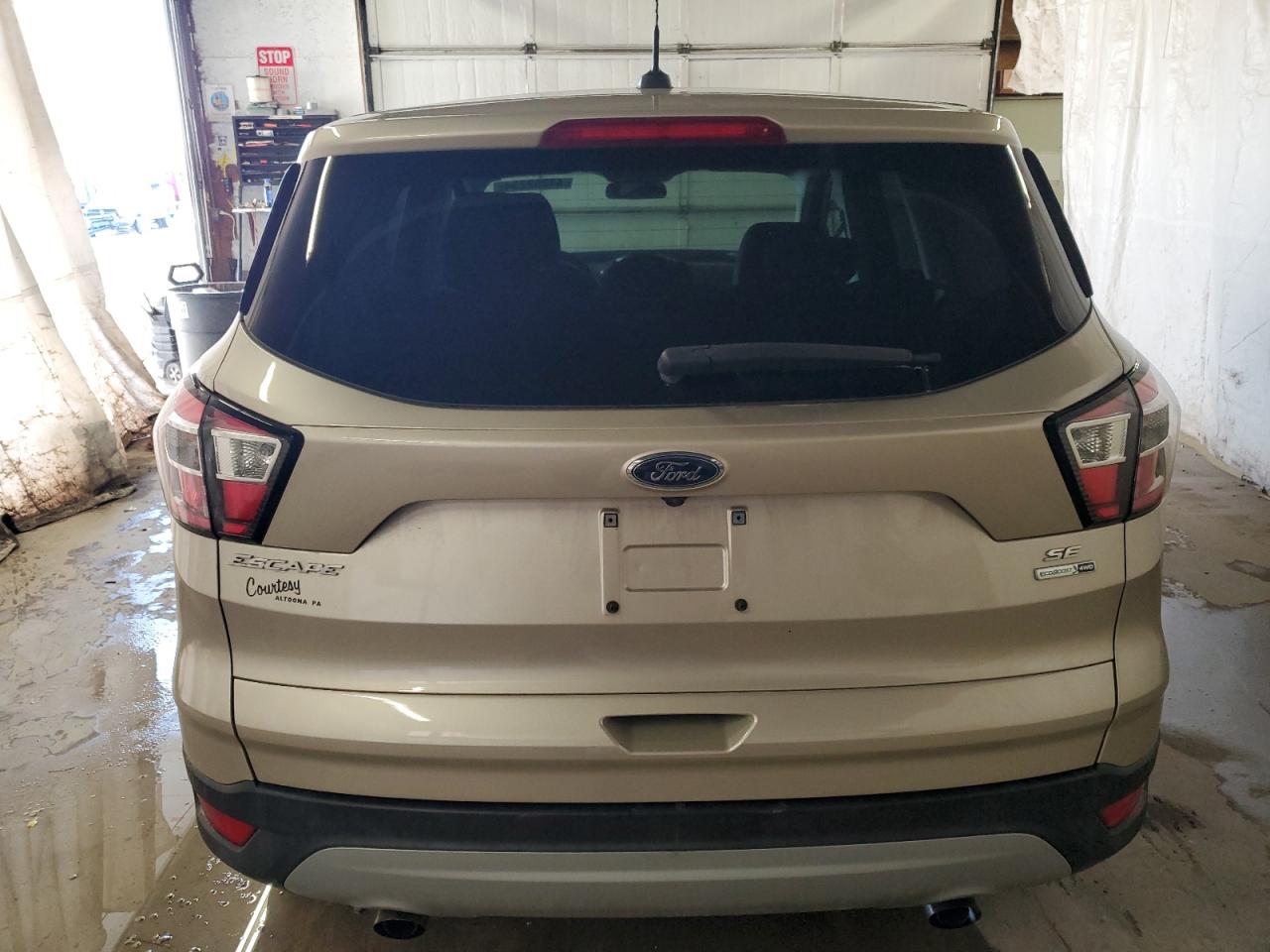 1FMCU9GD6HUE52632 FORD ESCAPE 2017