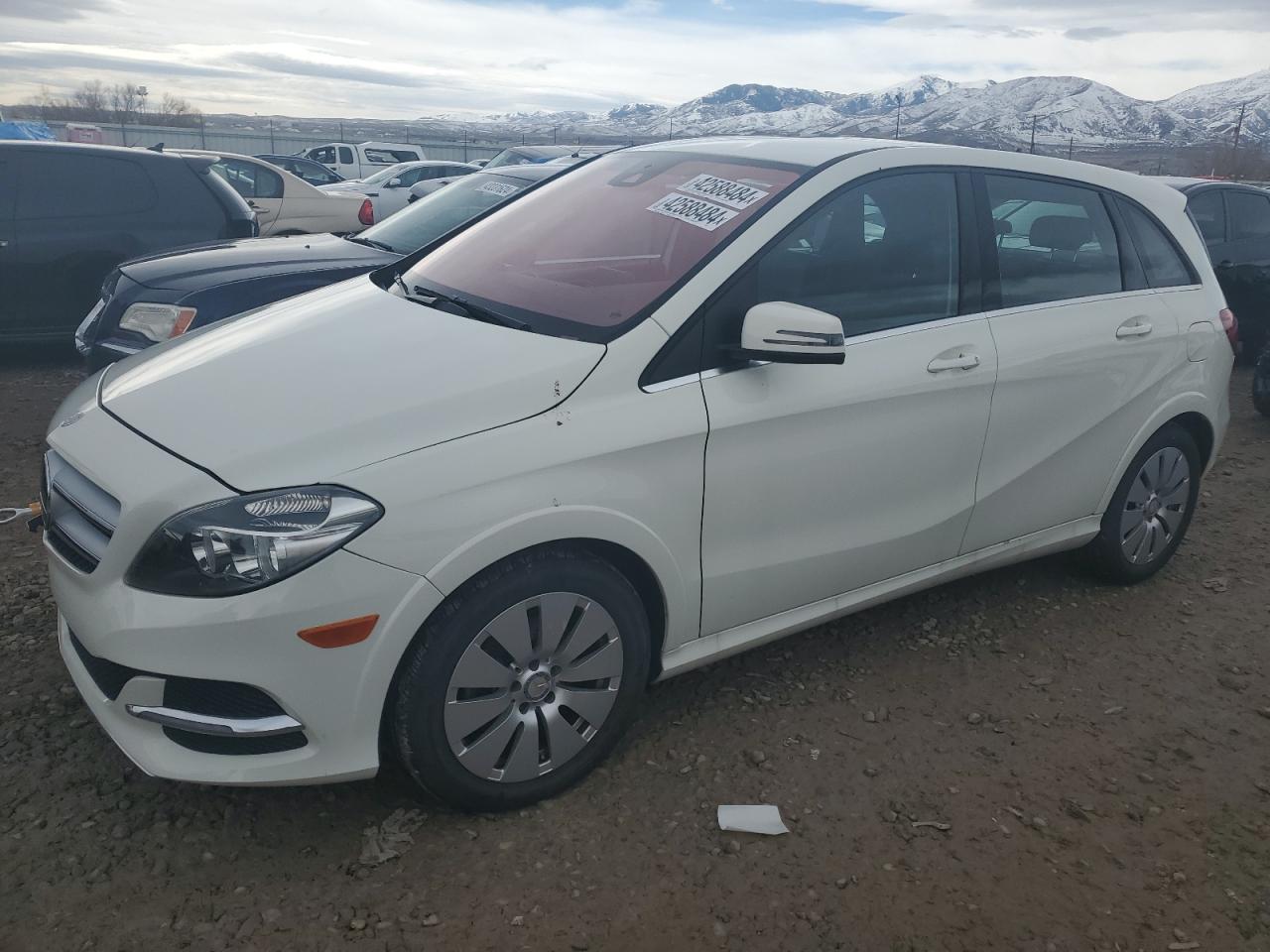 WDDVP9AB8HJ014519 MERCEDES-BENZ B250E 2017