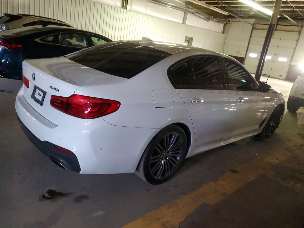 WBAJE7C32HG478943 BMW 5 SERIES 2017