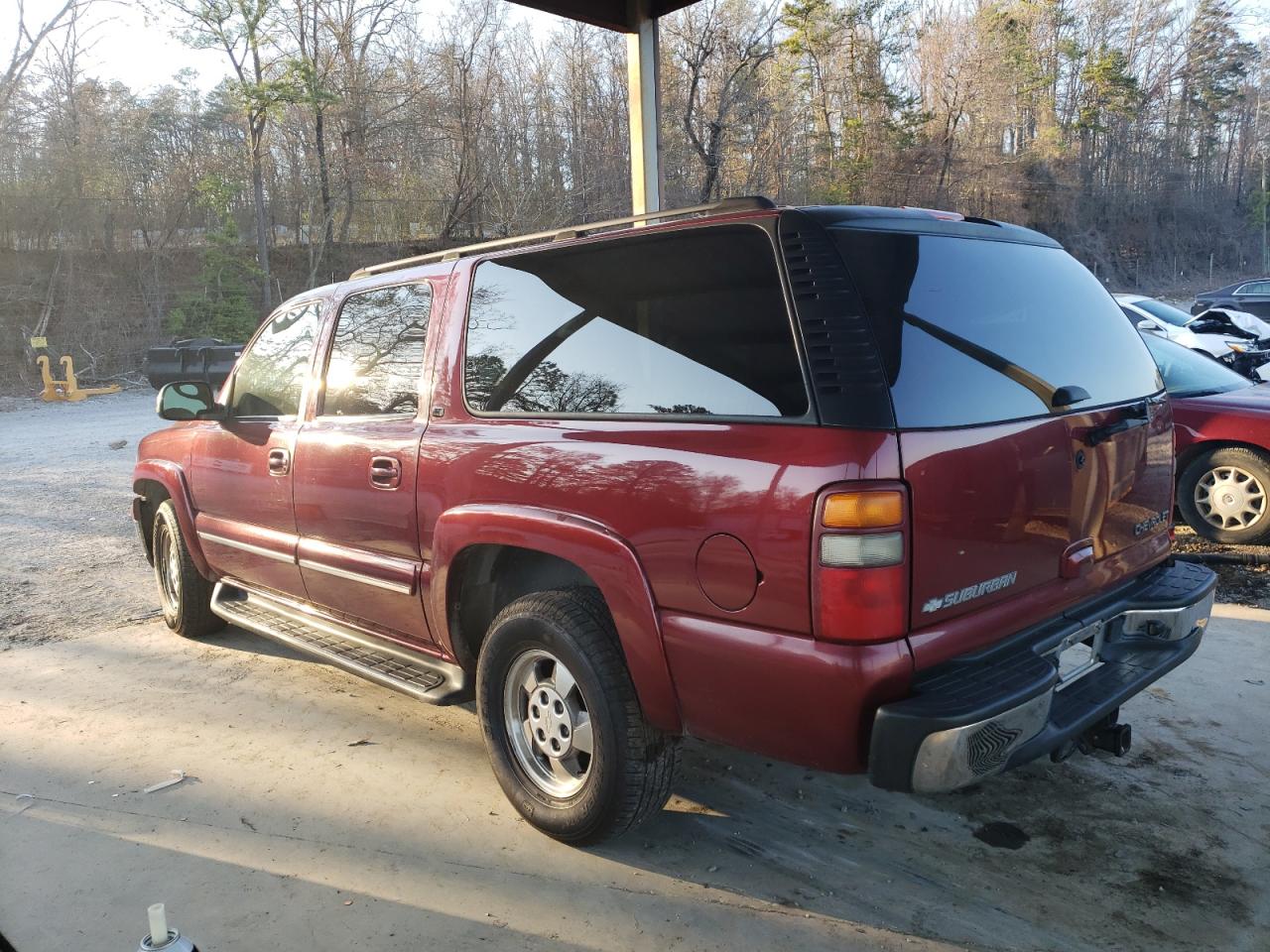 1GNEC16Z83J215589 2003 Chevrolet Suburban 1500 Lt