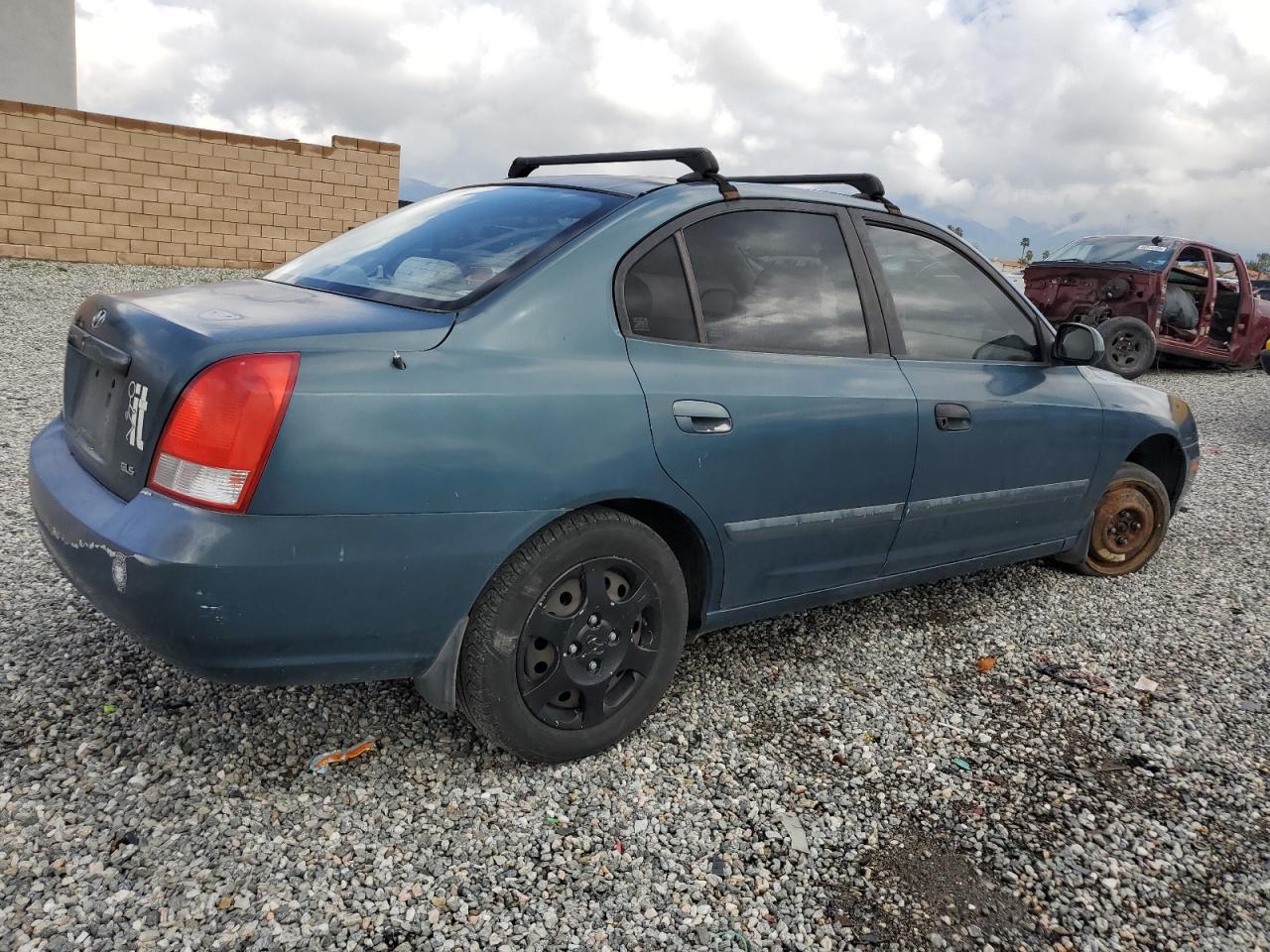 kmhdn45d02u373407 KMHDN45D02U373407 2002 Hyundai Elantra Gls