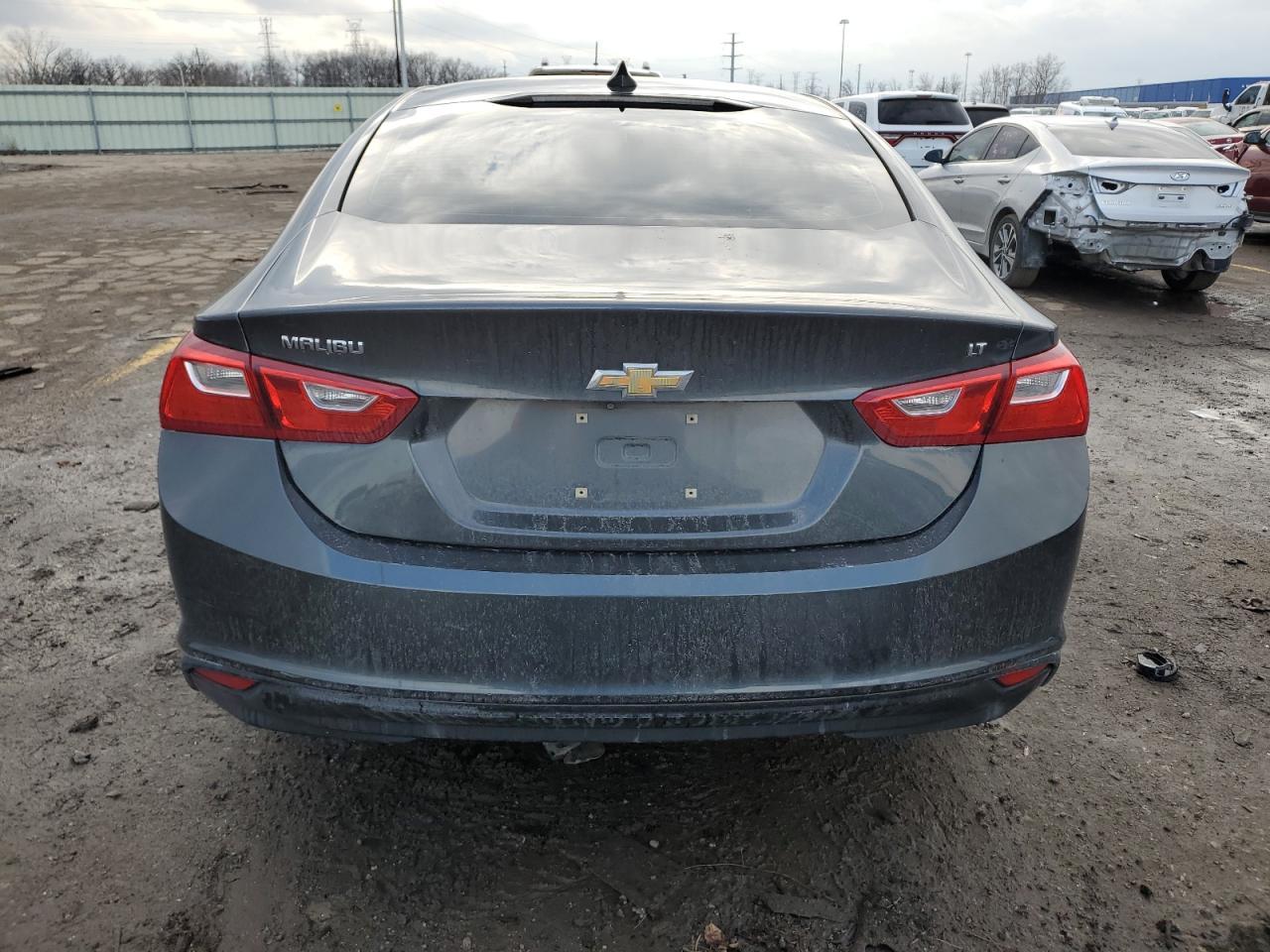 1G1ZE5ST7GF238635 CHEVROLET MALIBU 2016