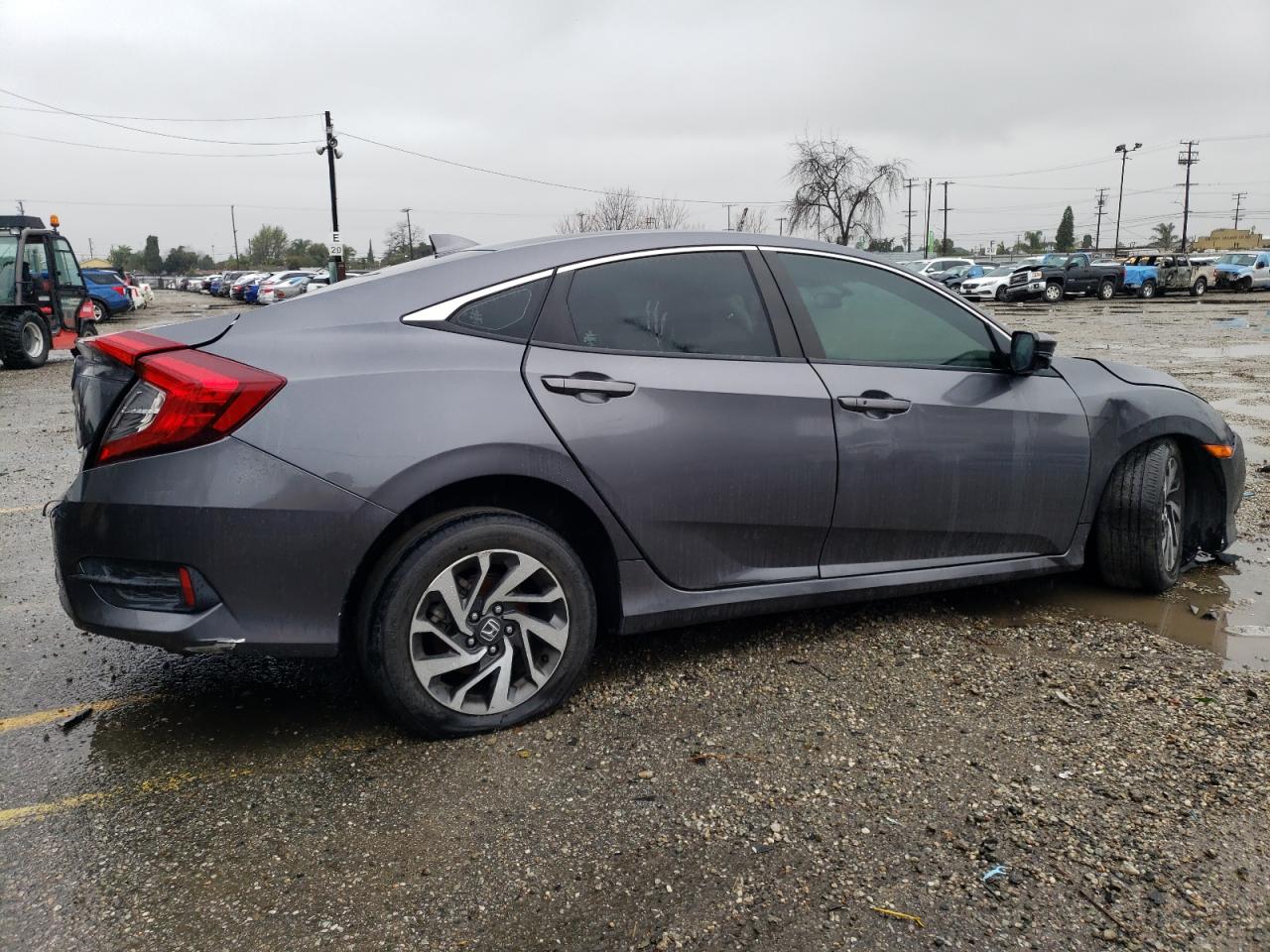 2HGFC2F77JH601504 HONDA CIVIC 2018