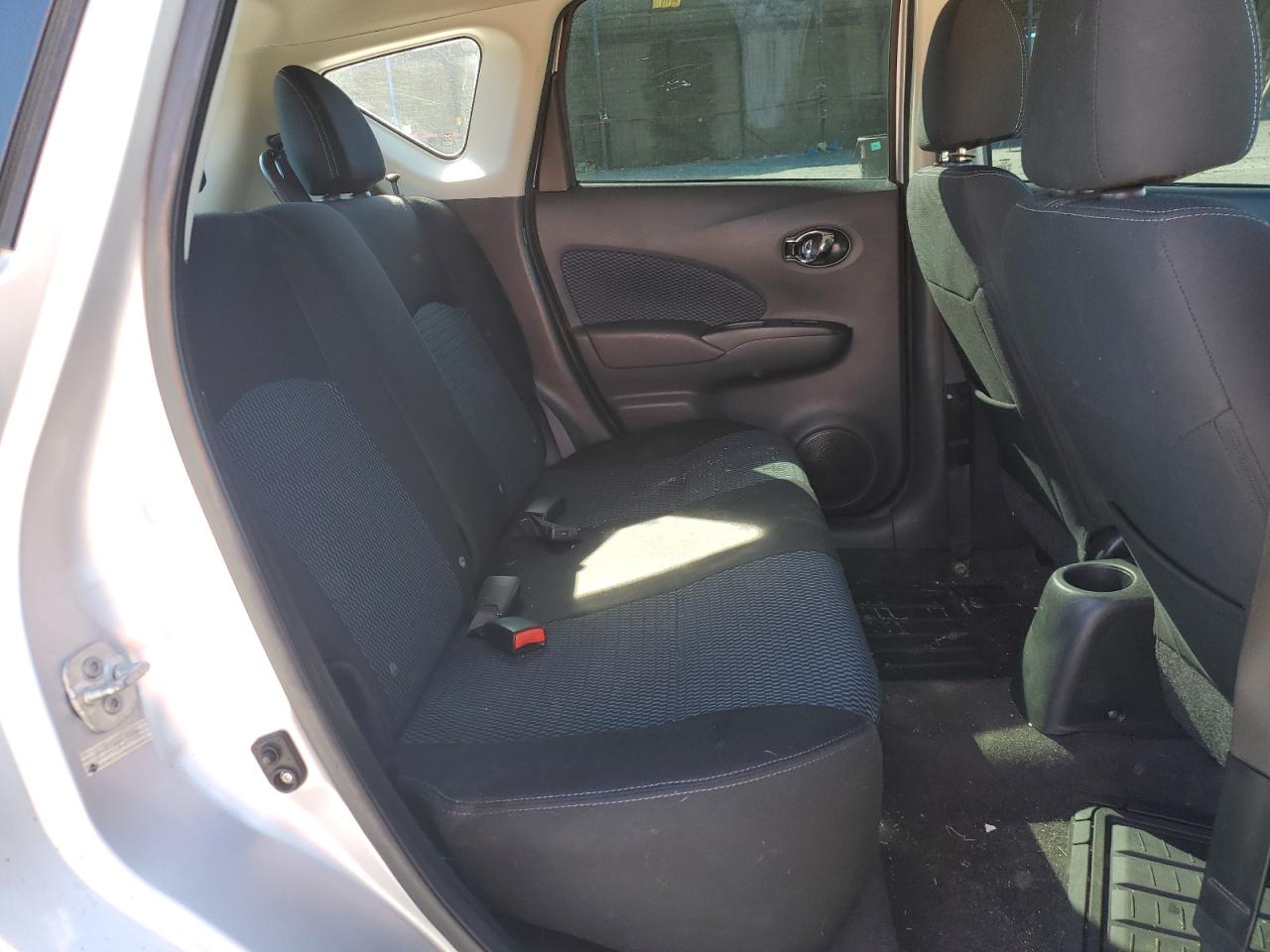 3N1CE2CP2FL389886 2015 Nissan Versa Note S