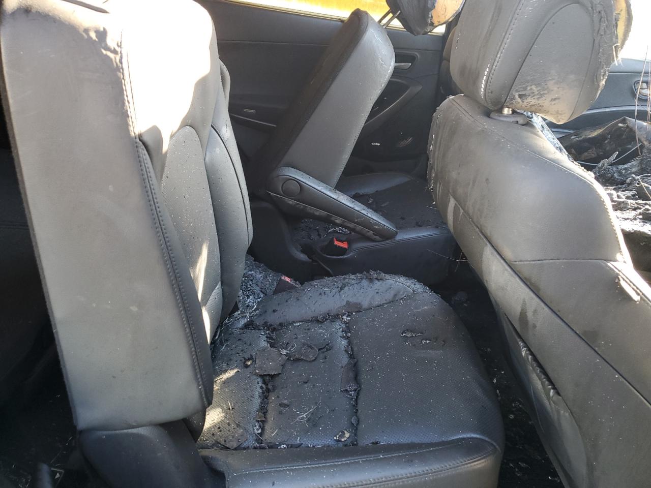 KM8SRDHF8HU212370 HYUNDAI SANTA FE 2017
