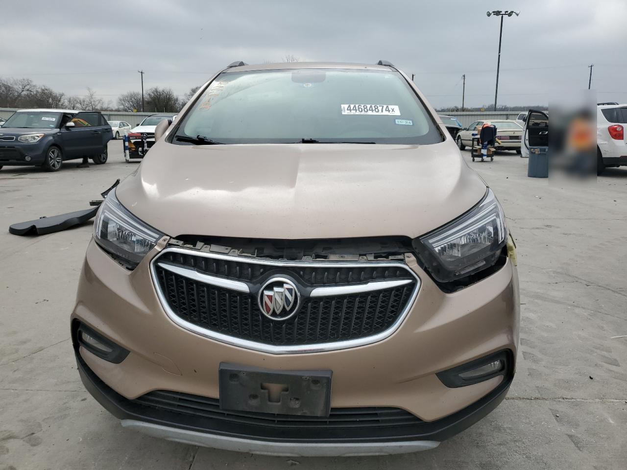 2018 Buick Encore Sport Touring vin: KL4CJ1SB4JB599774