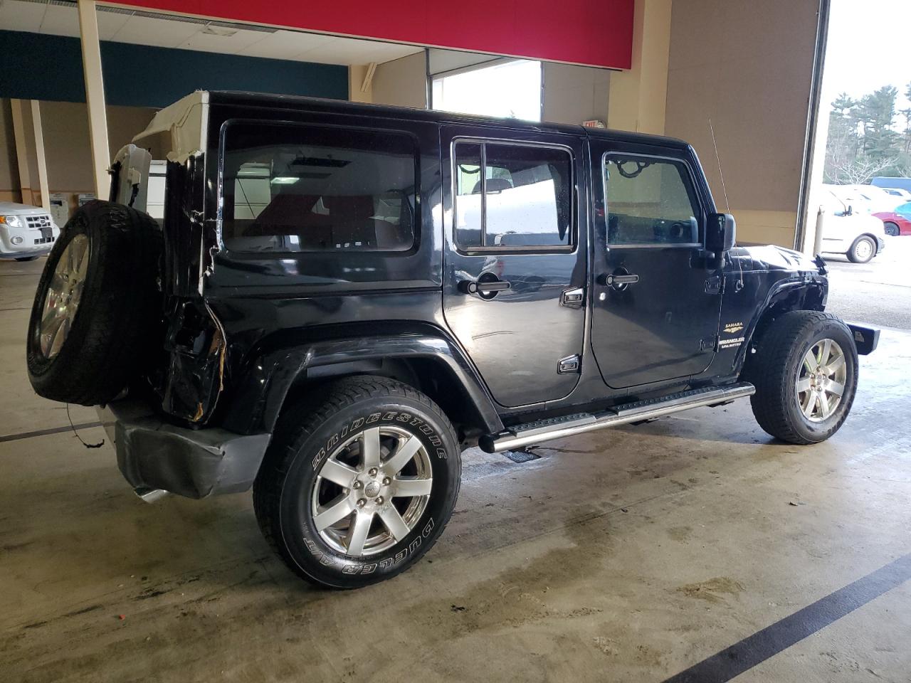 1C4BJWEG1FL510878 2015 Jeep Wrangler Unlimited Sahara