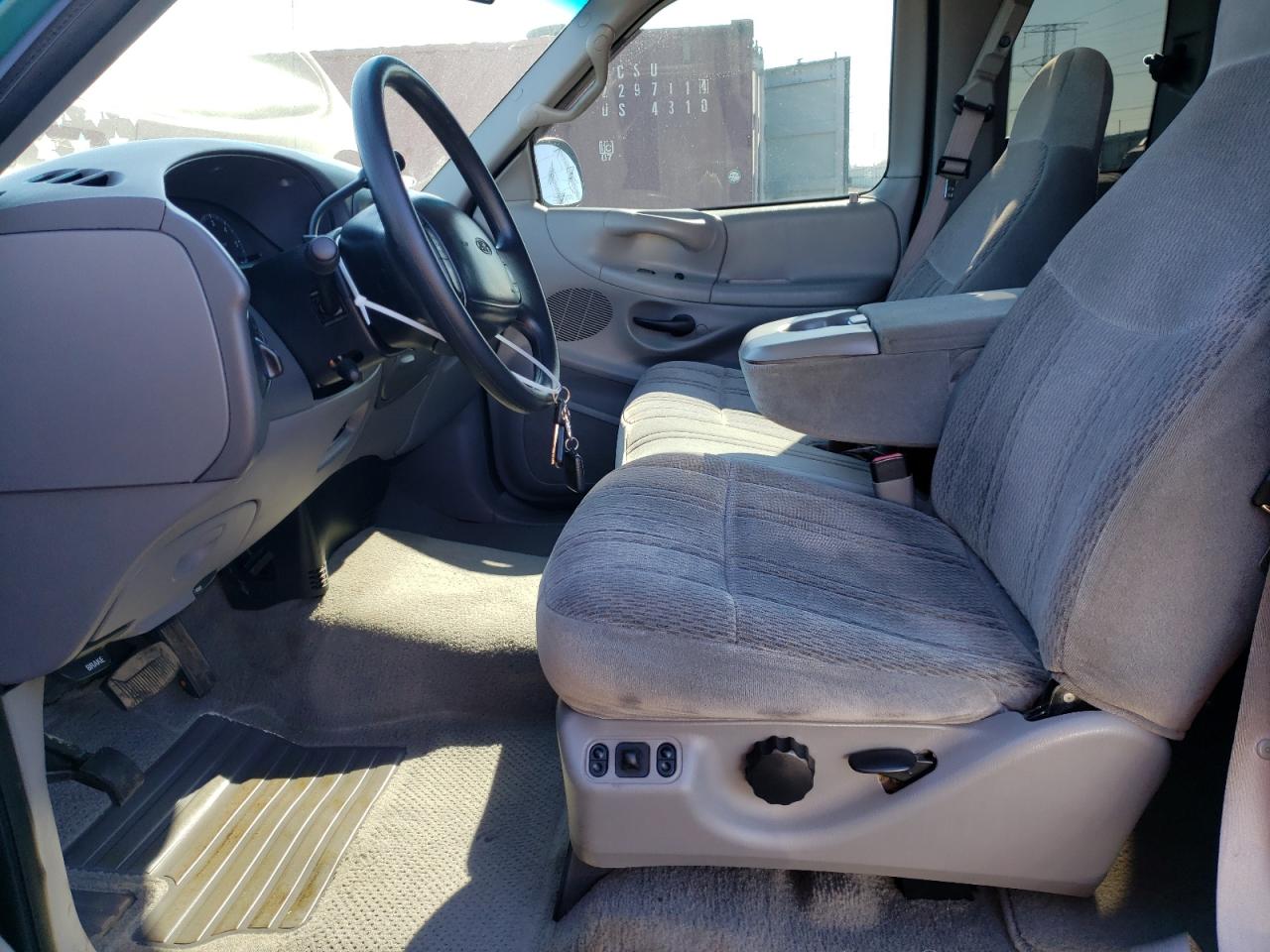 1FTZX18W2WKB21112 1998 Ford F150