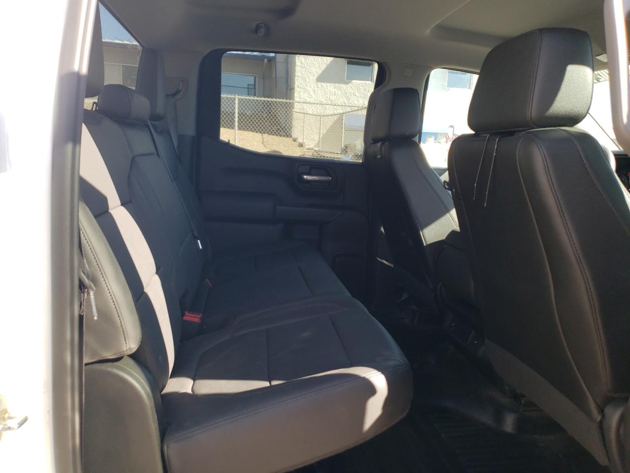 3GCPYAEH8KG177583 CHEVROLET ALL Models 2019