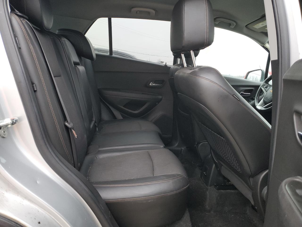 KL7CJPSB4HB240876 CHEVROLET TRAX 2017