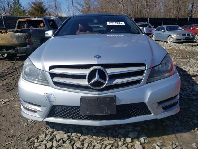 VIN WDDGJ4HBXDF945104 2013 Mercedes-Benz C-Class, 250 no.5