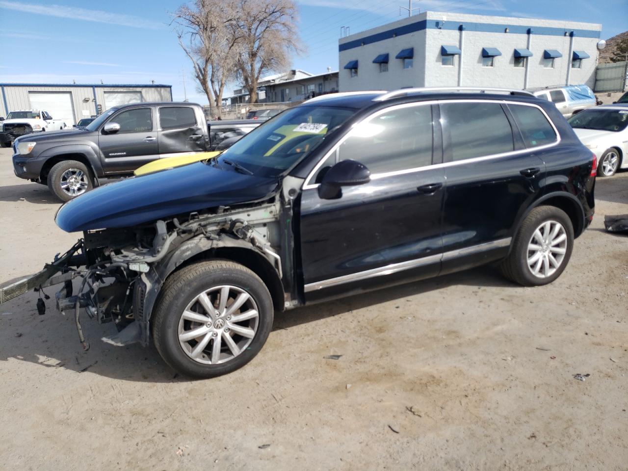 2012 Volkswagen Touareg V6 vin: WVGFF9BP4CD003340