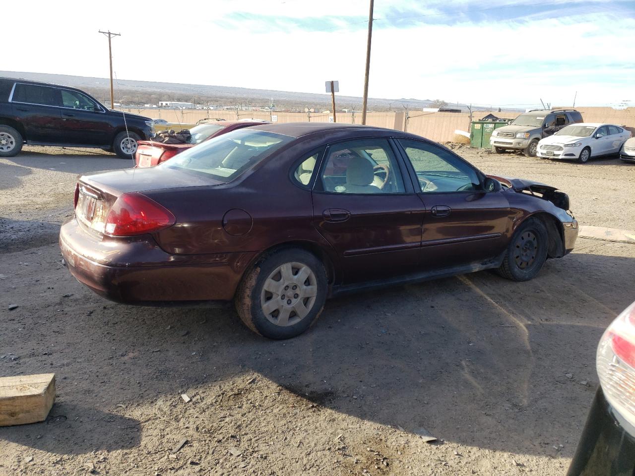 1FAFP5225YA146049 2000 Ford Taurus Lx