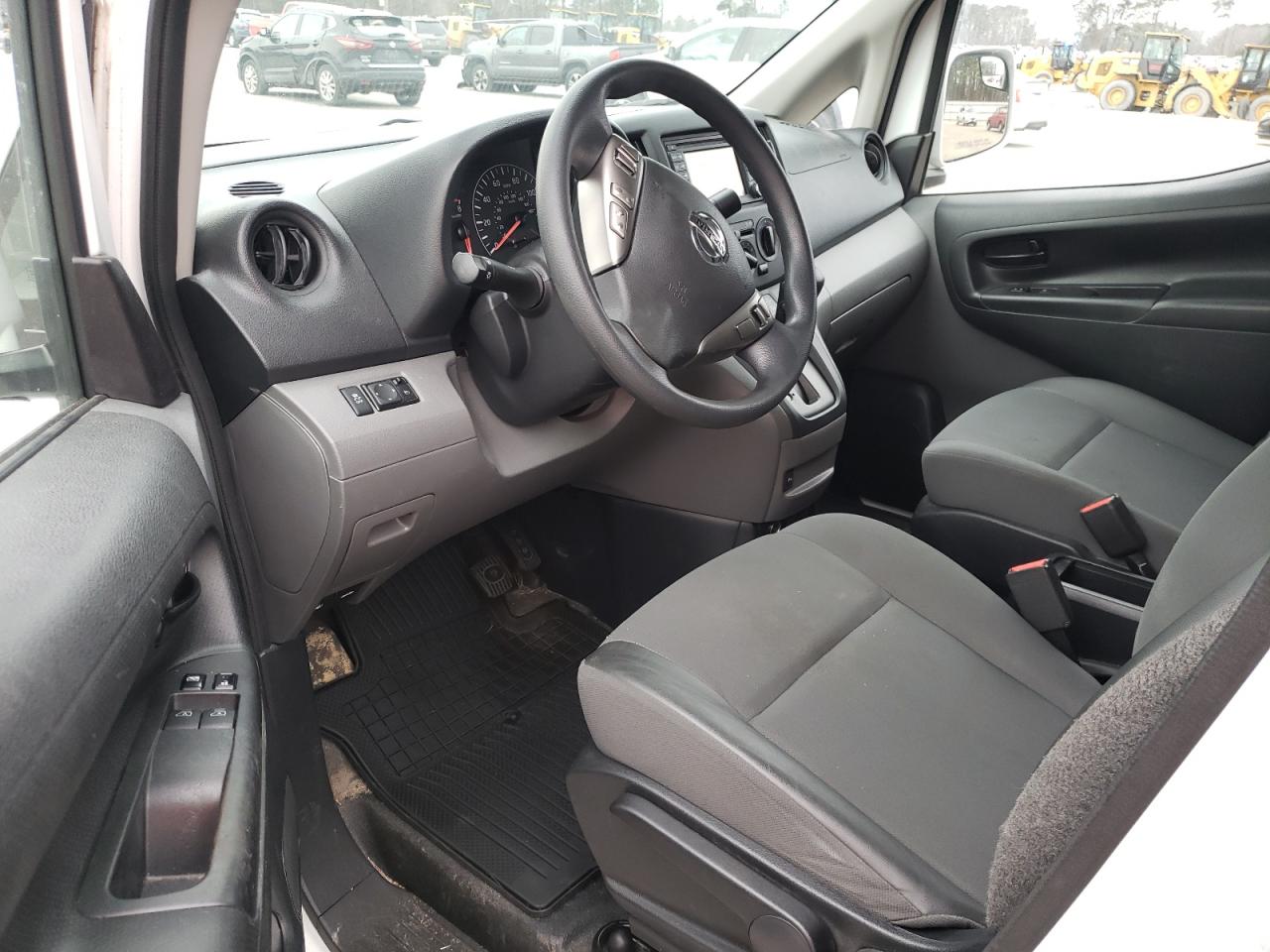 3N6CM0KN8KK695184 NISSAN NV 2019