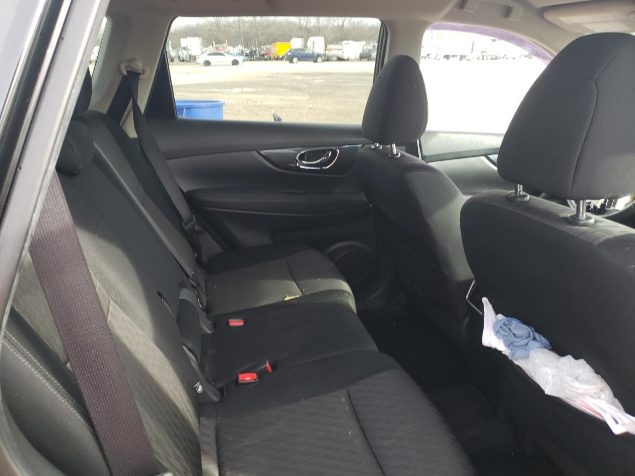 KNMAT2MV1HP540456 NISSAN ROGUE 2017