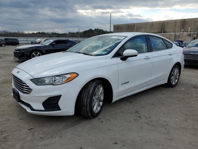 2019 FORD FUSION SE - 3FA6P0LUXKR261780