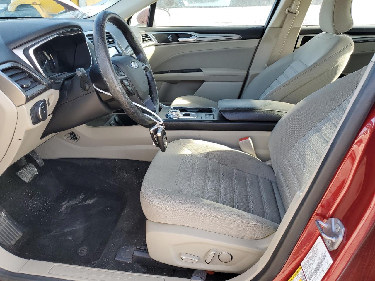3FA6P0LU8KR221603 FORD FUSION 2019