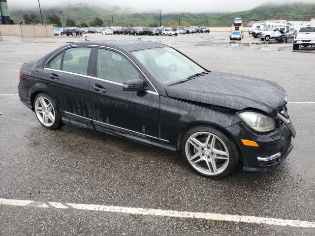 VIN WDDGF4HB5DR300294 2013 Mercedes-Benz C-Class, 250 no.4