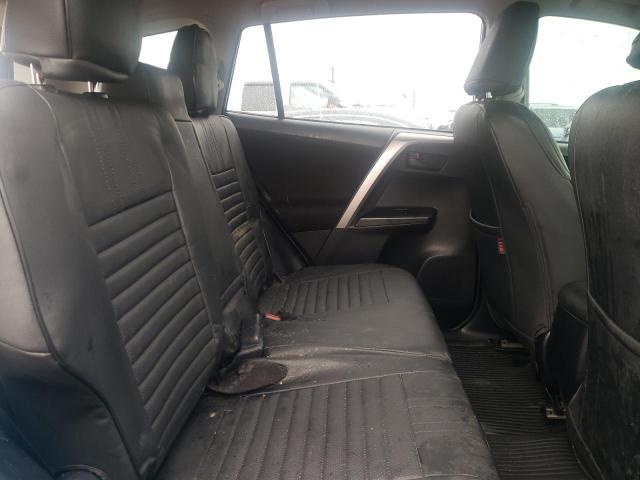 2017 TOYOTA RAV4 LE JTMBFREV9HJ109806